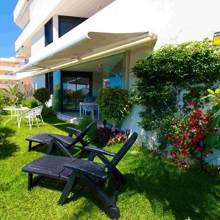 Apartamento Sealine Torrox Costa By The Beach Малага Екстериор снимка